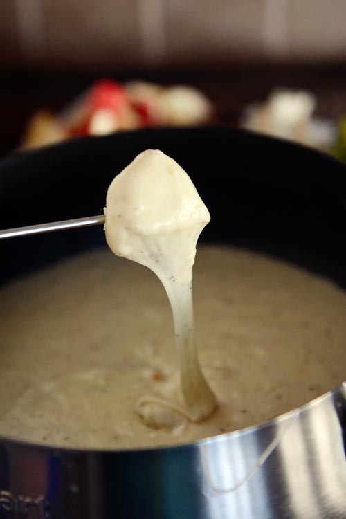 Mels Kitchen Cafe Classic Fondue Recipe A Dash Of Sanity