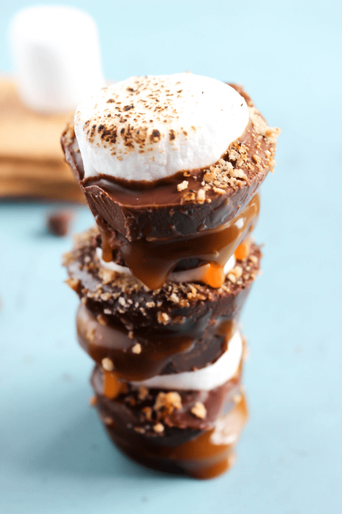 Happy National S'mores Day! What better way to celebrate than with these No-Bake Caramel S'more Cups that don't require a campfire or an oven.