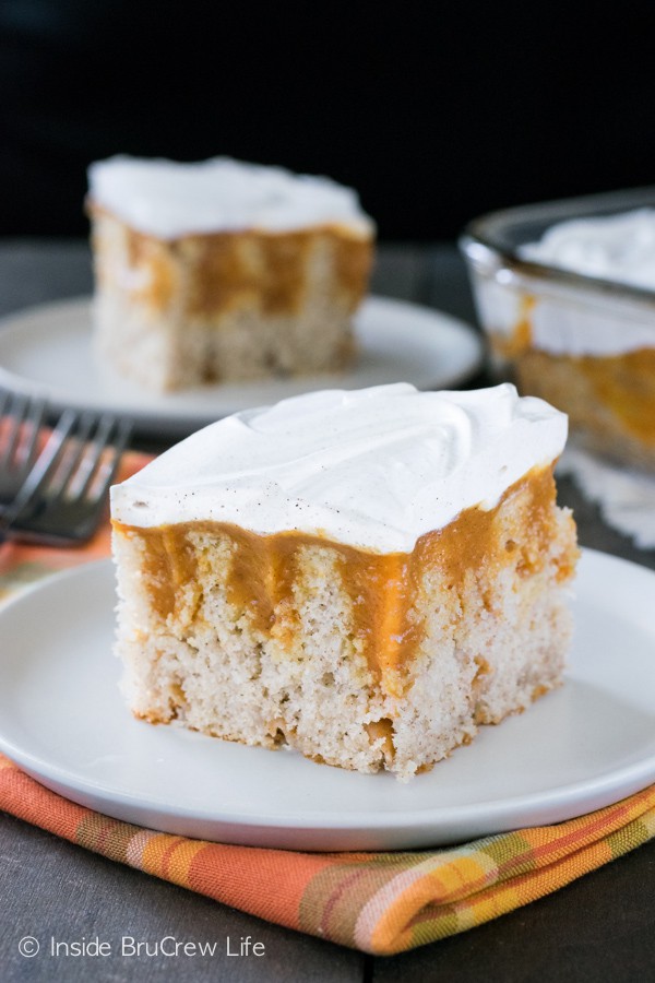 Pumpkin Spice Pudding Cake