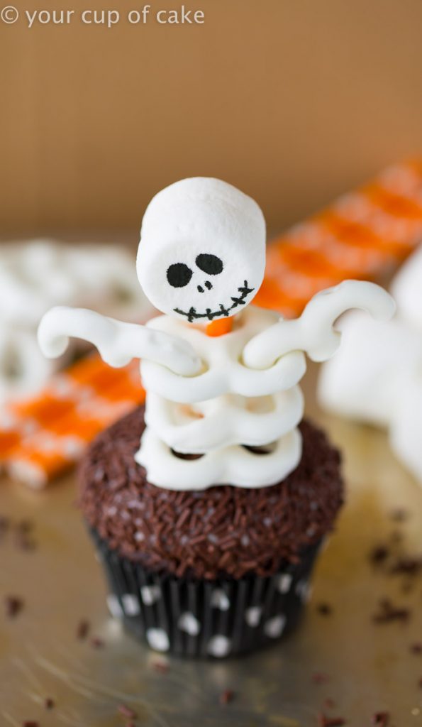 spooky skeleton cupcakes.