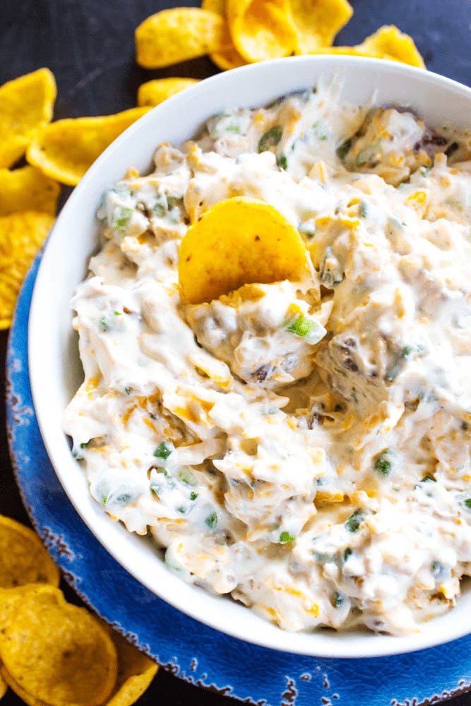 BACON CHEDDAR RANCH DIP - Easy to throw together & addictive. This dip is loaded with bacon, cheddar cheese & ranch, all the fixings of awesomeness.