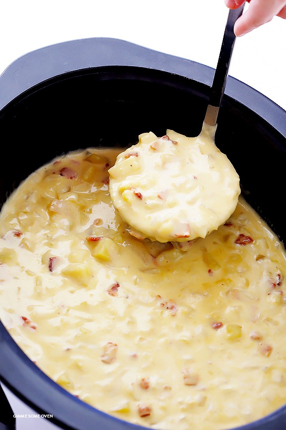 SLOW COOKER POTATO SOUP