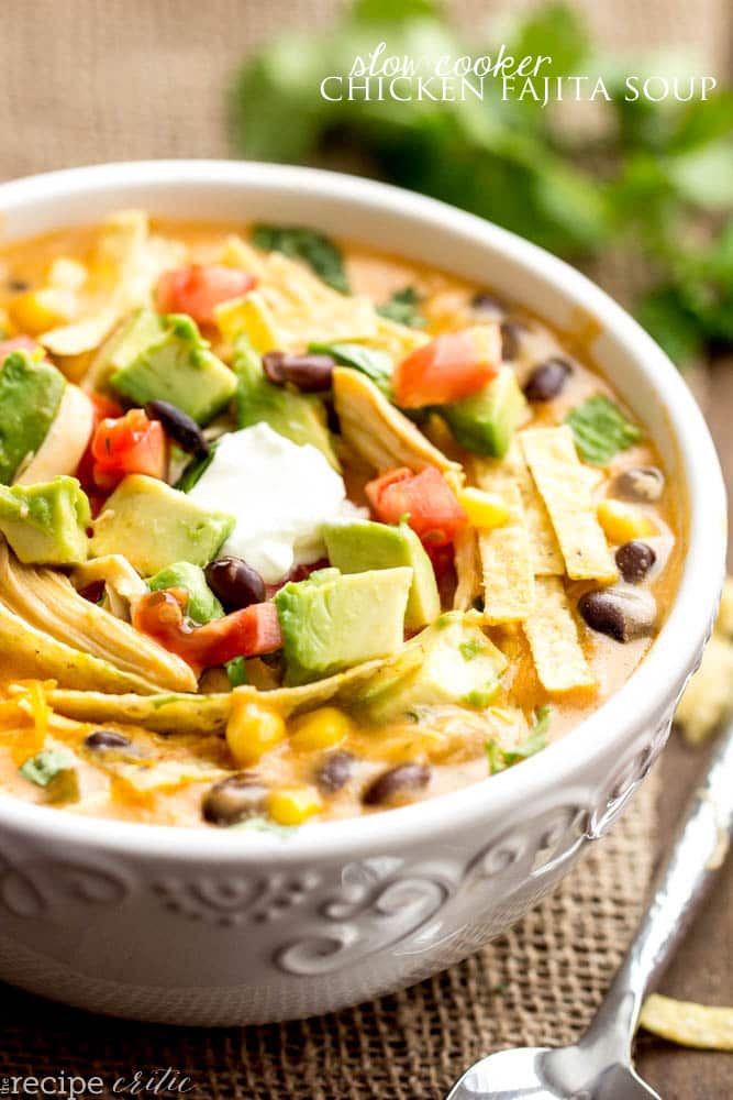 SLOW COOKER CHICKEN FAJITA SOUP