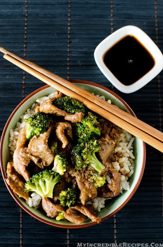 SLOW COOKER BEEF AND BROCCOLI