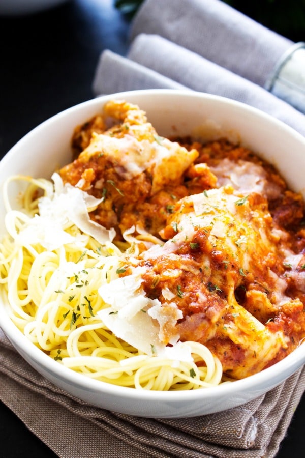 SLOW COOKER CHICKEN PARMESAN