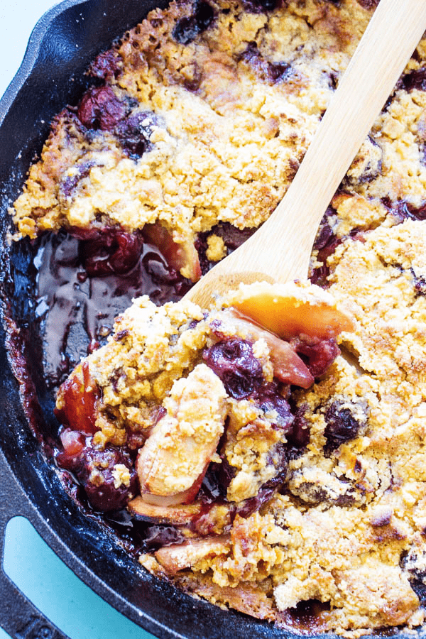 Fall head over heels in love with this APPLE CHERRY CRISP recipe, we sure have. Simple, easy and delicious, a holiday must have.