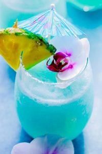 Island Cocktail/Mocktail