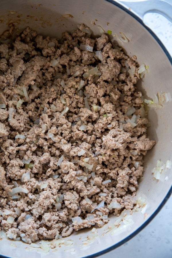 a pan of cooked ground turkey and onions.