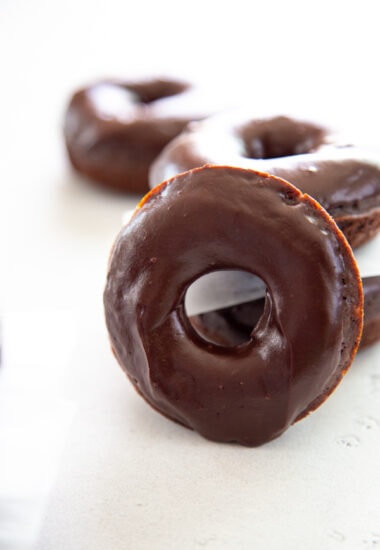 baked chocolate pumpkin donuts