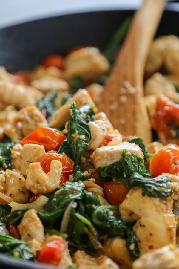 close-up shot of the final dish in a pan.