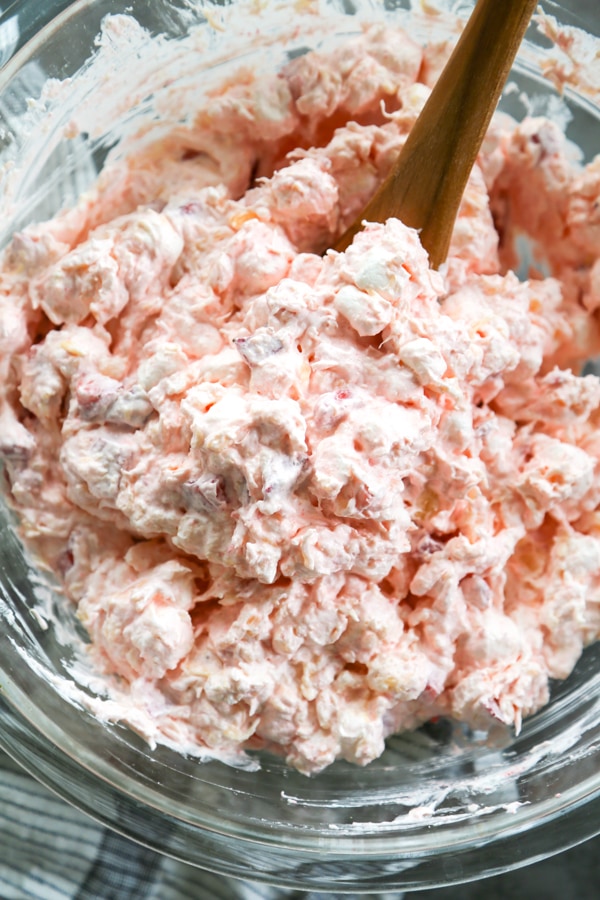 overhead shot of the strawberry cheesecake fluff in a bowl.