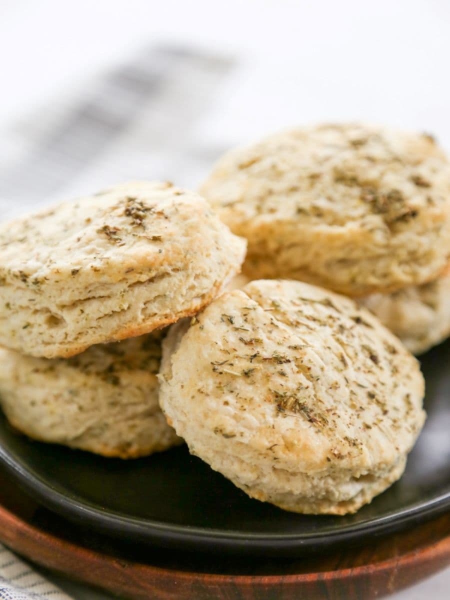 How to Make Italian Herb Biscuits Dash of Sanity