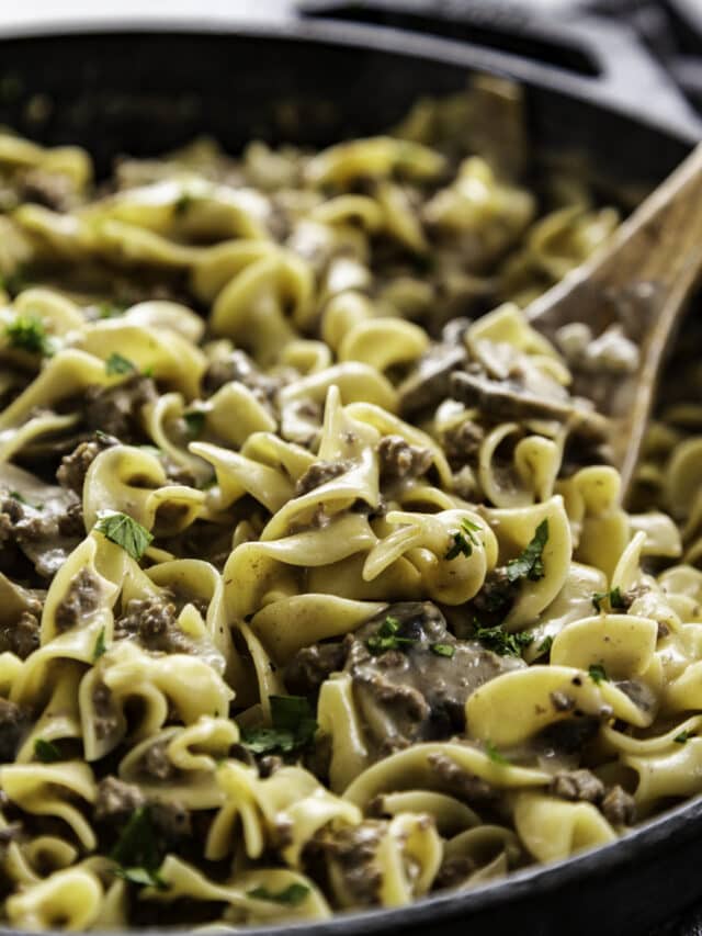 close up shot of beef stroganoff in skillet