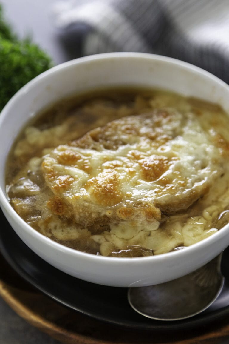 Instant Pot French Onion Soup - Dash of Sanity