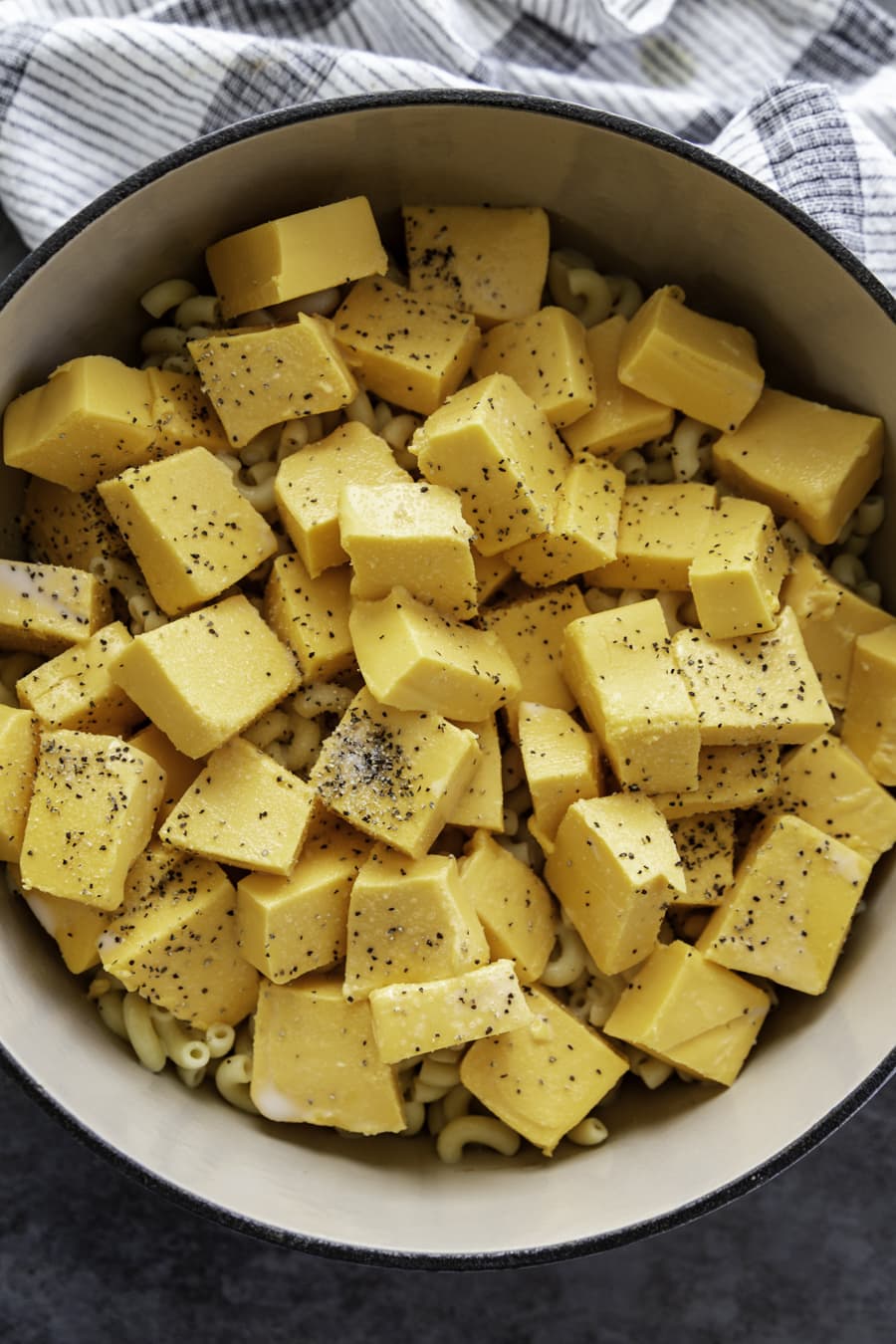 Velveeta Mac and Cheese Dash of Sanity