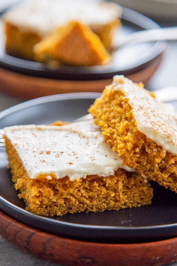 plate of pumpkin bars