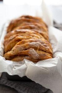 Pumpkin Pie Pull-Apart Bread