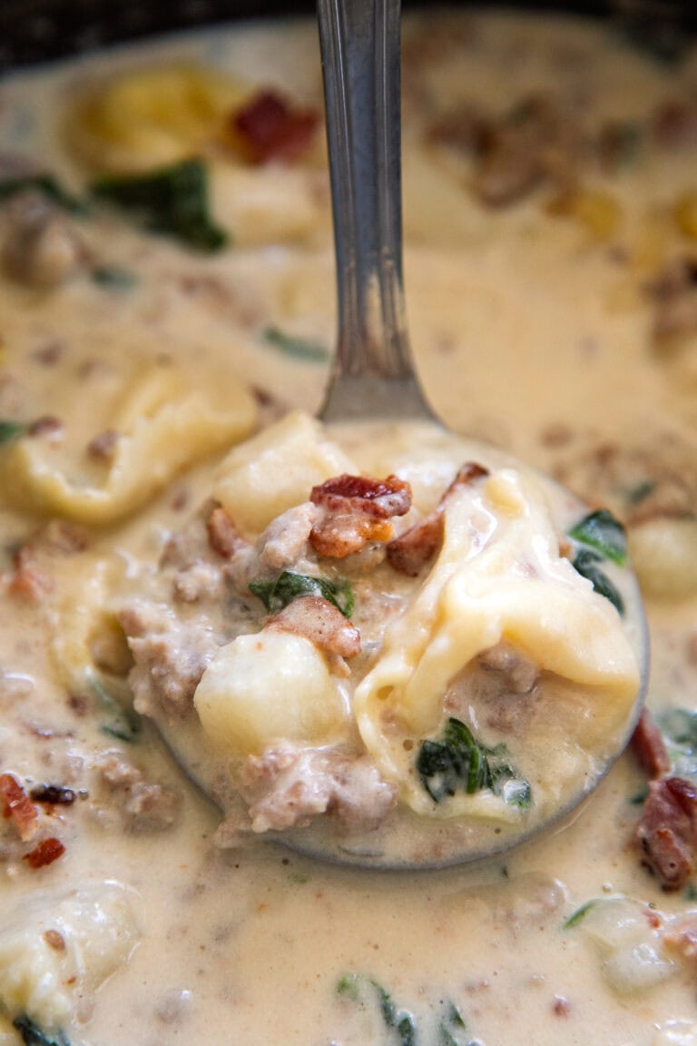 ladle of zuppa toscana